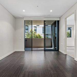 Essential worker affordable housing - 20% under market rent - Photo 2