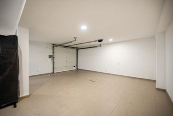 4 Bedroom House with swimming pool, Quinta da Beloura, Sintra