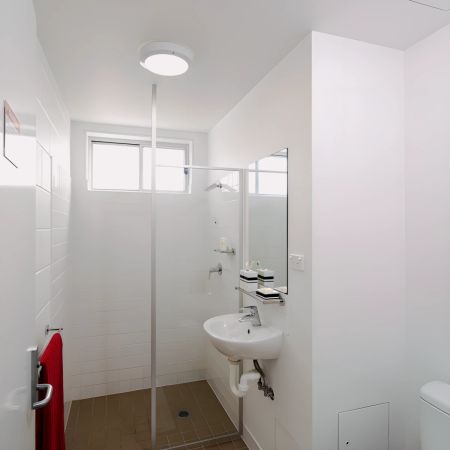 5 Bedroom Apartment Premium (2 bathroom) - Photo 2