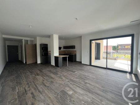 Location Appartement 3 pièces 89m² CHATEAUROUX 36000 - Photo 3