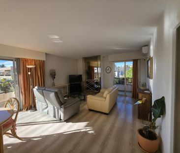 Location Appartement 4 pièces Meublé 90m² ANTIBES 06600 - Photo 2