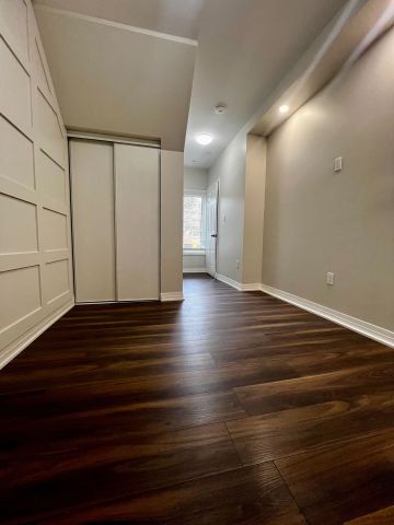 For Lease - 402 The East Mall N/A Unit# 116, Toronto, Ontario - Photo 3