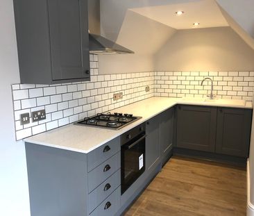 Grand Avenue, Hove BN3 2LF - Photo 6