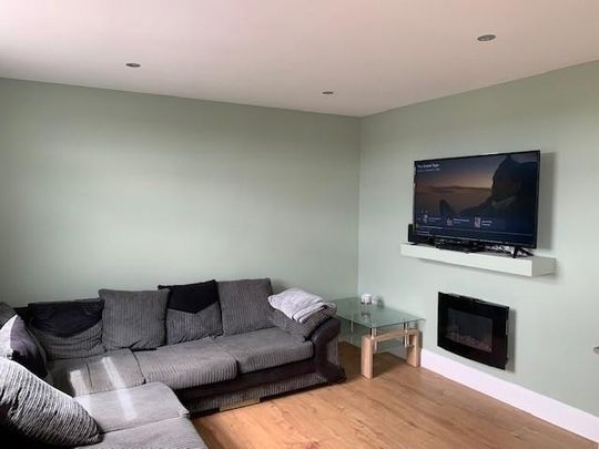 1 bedroom in a house share to rent - Photo 1