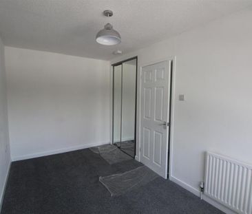 1 bedroom terraced house to rent - Photo 2