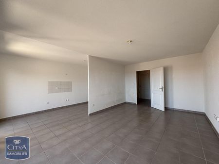 Location Appartement 3 pièces 69m² MARTIGUES 13500 - Photo 2