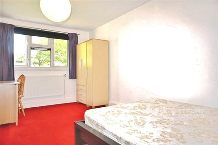 Park Barn Drive, Guildford, Surrey, GU2 8EU - Photo 3