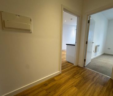 1 bedroom flat to rent - Photo 6