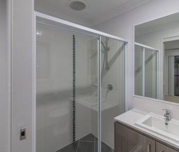 FANTASTIC HOME, EXCELLENT LOCATION! - Photo 4