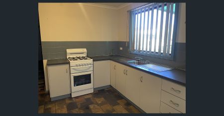 12 Wastell Street, Stirling North - Photo 4