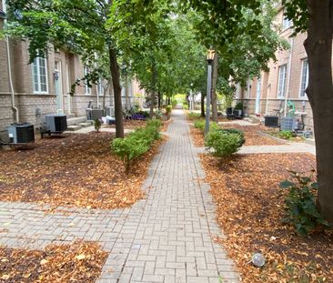 For Lease - 23 Observatory Lane Unit# 245, Richmond Hill, Ontario - Photo 3