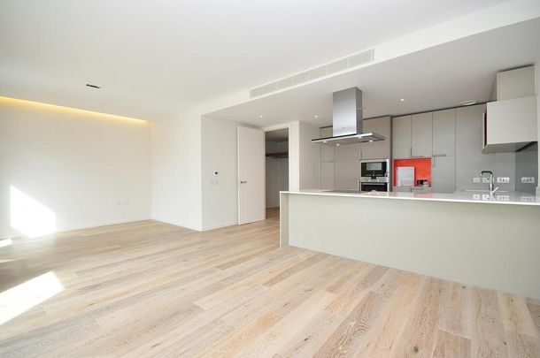 3 bedroom flat to rent - Photo 1