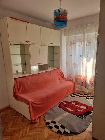 Apartament 3 camere et.1, centralZona Bancilor - Photo 3
