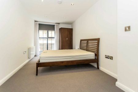 Plumbers Row, Aldgate, E1 - Photo 2