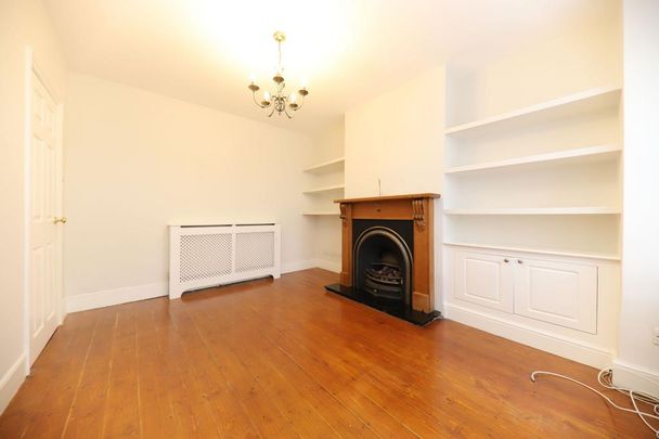3 bedroom terraced house to rent - Photo 1