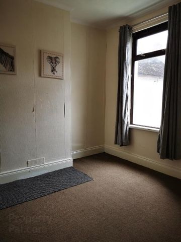 23 Ainsworth Avenue, BT133EN, Belfast - Photo 2