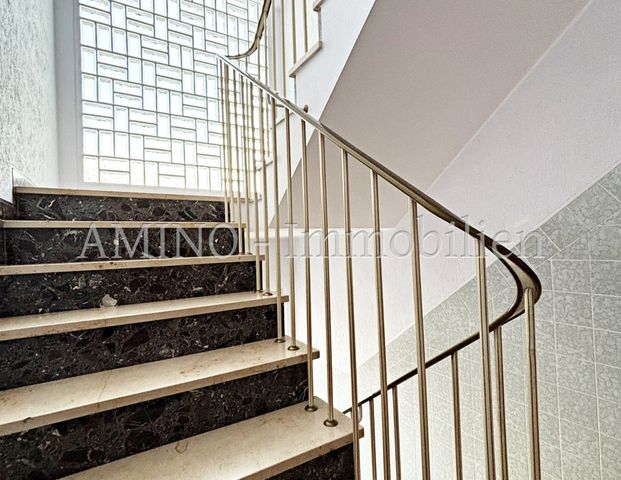 "Gemütliche & Renovierte" Dachgeschosswohnung in "ruhiger Lage" von Mülheim/Heiß ... - Photo 1