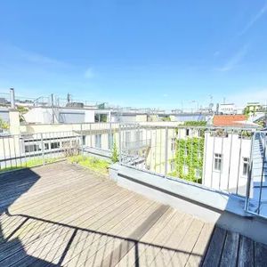 ERSTBEZUG NACH SANIERUNG | TERRASSENTRAUM | EXKLUSIVE DACHGESCHOSSWOHNUNG | HELLE 4 ZIMMER | TOPLAGE - Photo 1