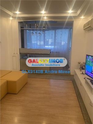Inchiriere apartament doua camere Decebal - Photo 1