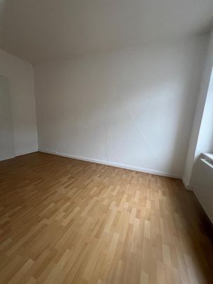 helle Altbauwohnung in bester Lage von Wuppertal - Photo 1