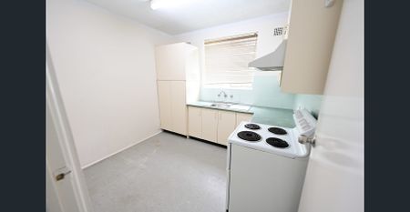 Stylish Two Bedroom Unit - Photo 4