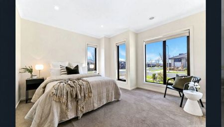 Modern Comfort in Clyde Awaits You! - Photo 4