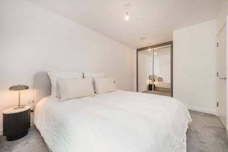 2 bedroom flat to rent - Photo 4