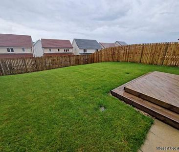 3 bedroom property to rent in Stewarton - Photo 2