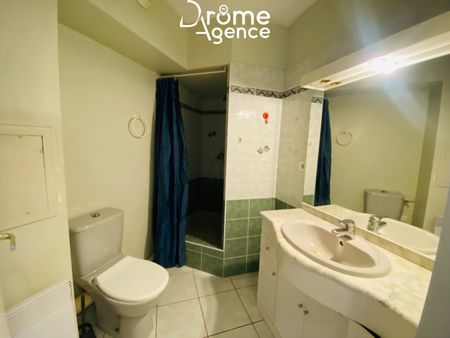 Location Appartement 1 pièce 21m² VALENCE 26000 - Photo 4