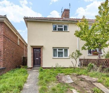 3 bedroom semi-detached house to rent - Photo 5