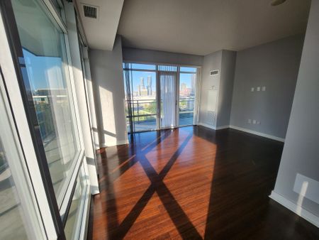 For Lease - 365 Prince of wales Drive Unit# 711, Mississauga, Ontario - Photo 5