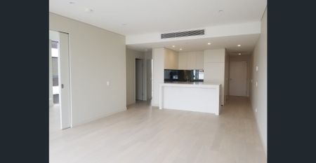 Executives Apartment ~ Diamond with Views in Heart of Bondi Junction, Available soon. - Photo 2