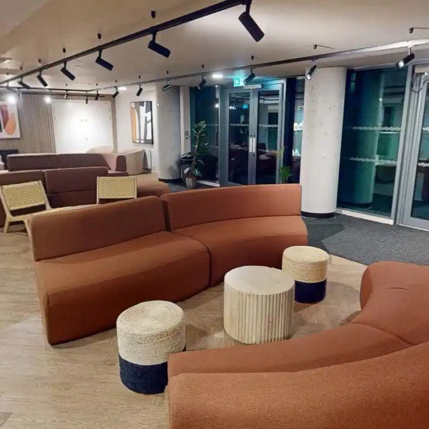 Small Highest Double Ensuite - Photo 1