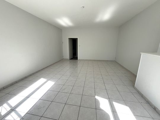 Location Appartement 3 pièces 87m² - Photo 1