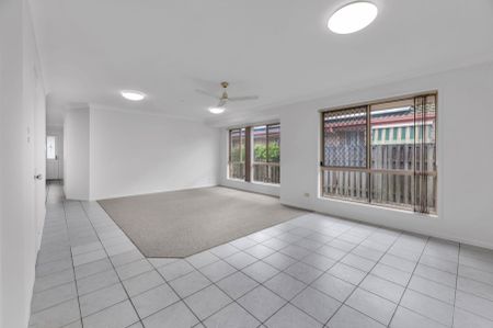 Neat and Tidy Family Home - Photo 3