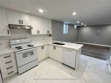 For Lease - 41 Paisley Green Avenue, Caledon, Ontario - Photo 4