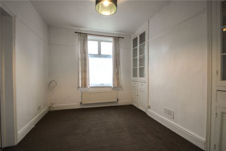 Dene Road, - Photo 5
