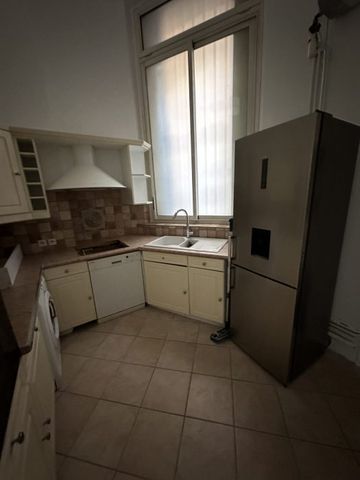 2 pièces en duplex, RDC, avenue Suffren-Tour Eiffel - Photo 3