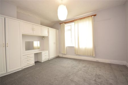 42, Newlaithes Road, Horsforth, Leeds, West Yorkshire, LS18 4LG - Photo 3