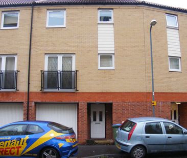 Whitestar Place, College Court, SO14 - Photo 1