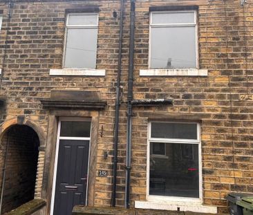 2 bedroom terraced house to rent - Photo 2