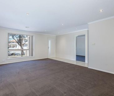 51 Frances Burke Street, Gungahlin ACT 2912 - House For Rent | Domain - Photo 6