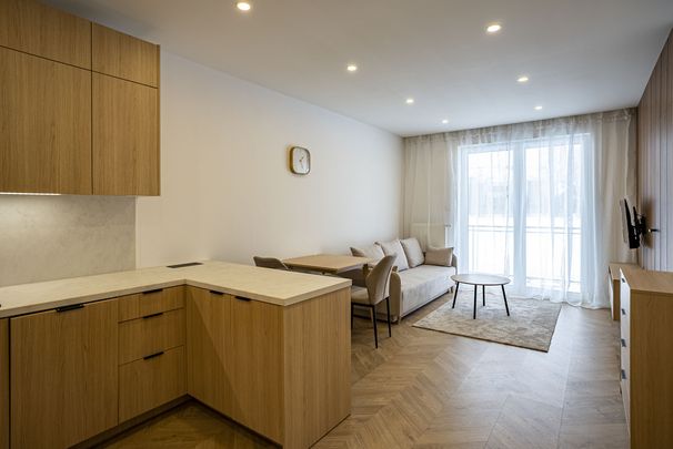 Mieszkanie na wynajem – Kielanówka – 2100 - Photo 1