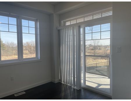 For Lease - 1169 Garner Road Unit# 31, Hamilton, Ontario - Photo 4