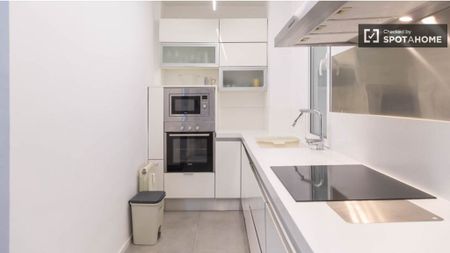 3 room luxury Apartment for rent in Madrid, Autonomous Region of Madrid - Photo 5