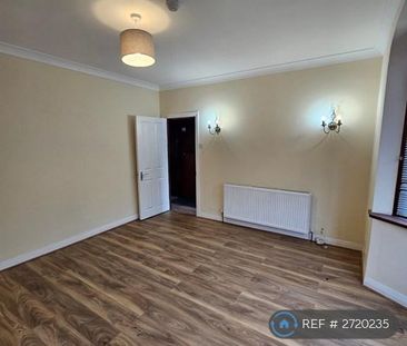 4 bedroom terraced house to rent - Photo 2