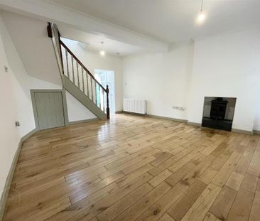 4 Brook Street, Holywood, BT18 9BB - Photo 1