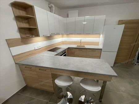 Kiadó új építésű lakás - Nyíregyháza - Photo 2