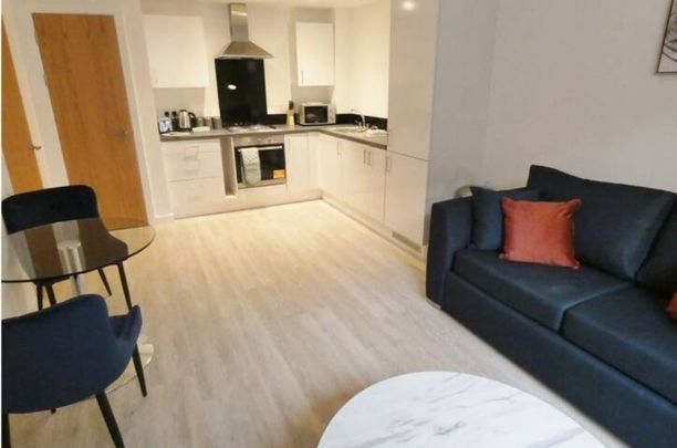 Cross Street , - Photo 1