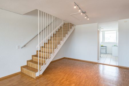 Grosszügige Maisonettewohnung mit einzigartiger Aussicht über Bellach - Foto 5